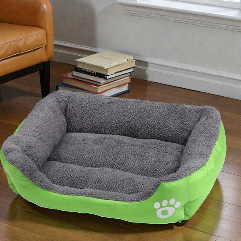Dog and Cat Bed/Nut House