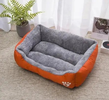 Dog and Cat Bed/Nut House